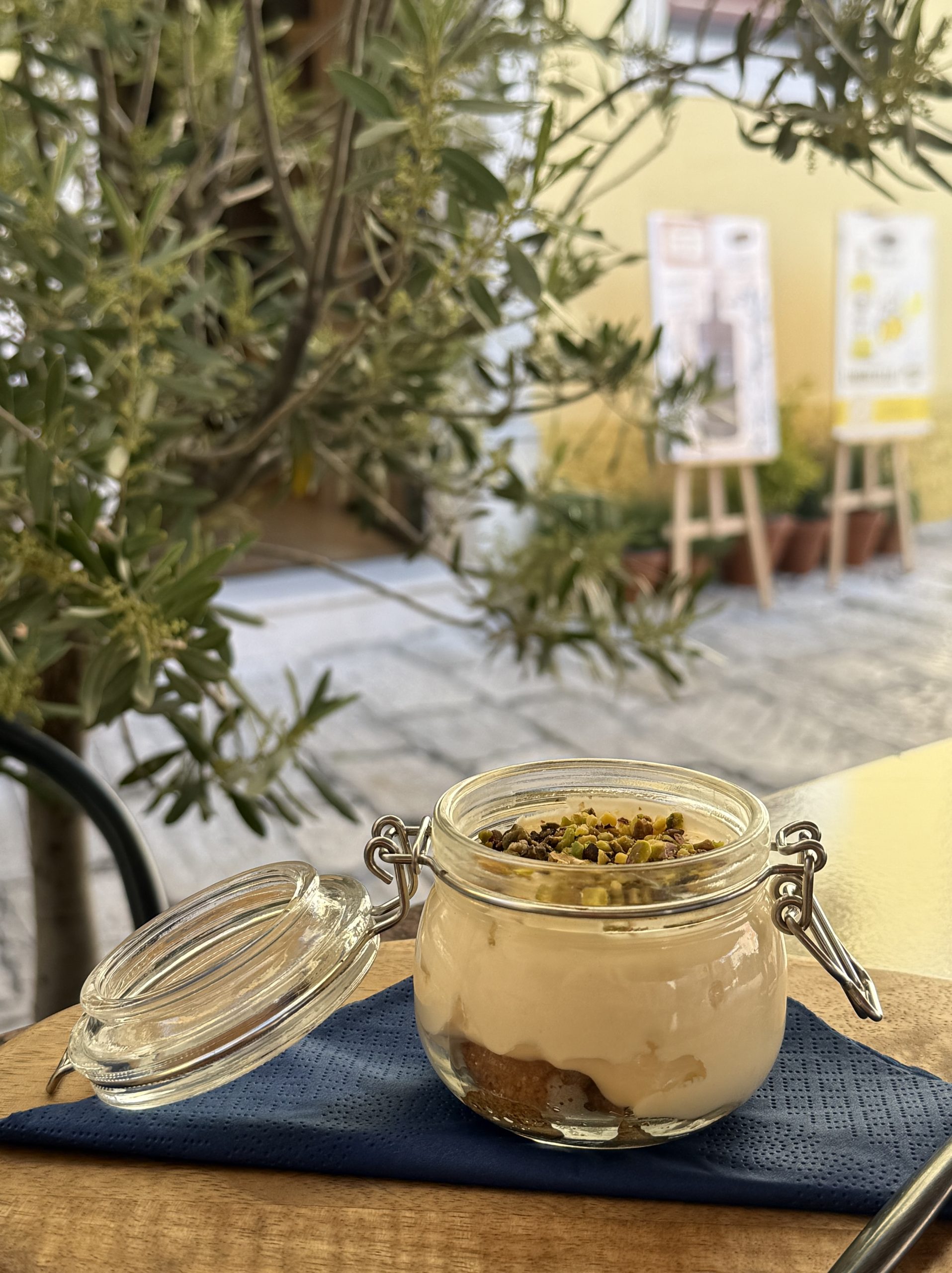 Brunch in the heart of Vrsar’s old town Brunch in the heart of Vrsar’s old town