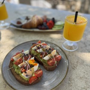 Brunch at the Ladonja café bar