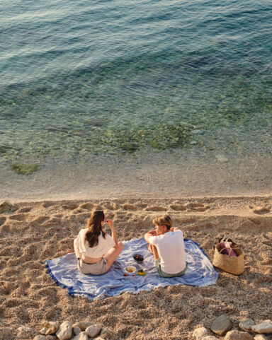 Black Friday Travel: Why It’s the Best Time to Plan Your Summer Escape